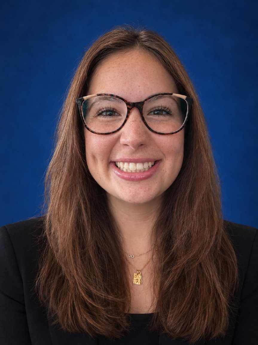 Alex Headshot